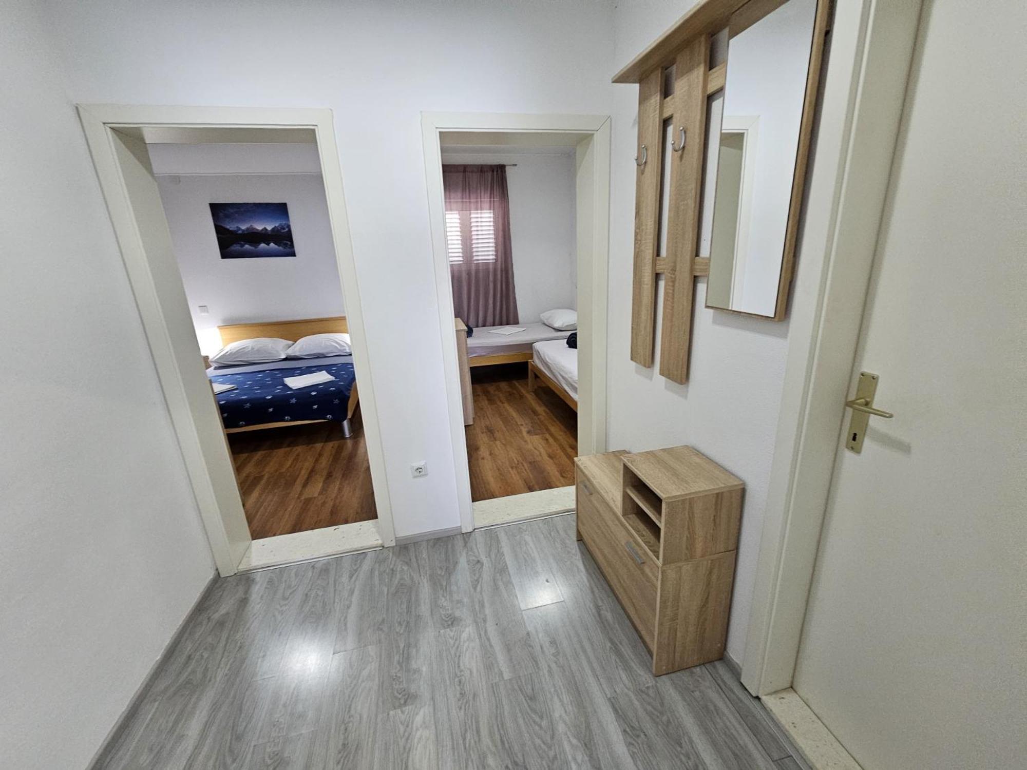 Modern Apartment Nikola In A Quiet Area Kastel Stari Exterior photo